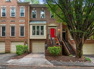 7822 Oracle Pl, Potomac, MD 20854