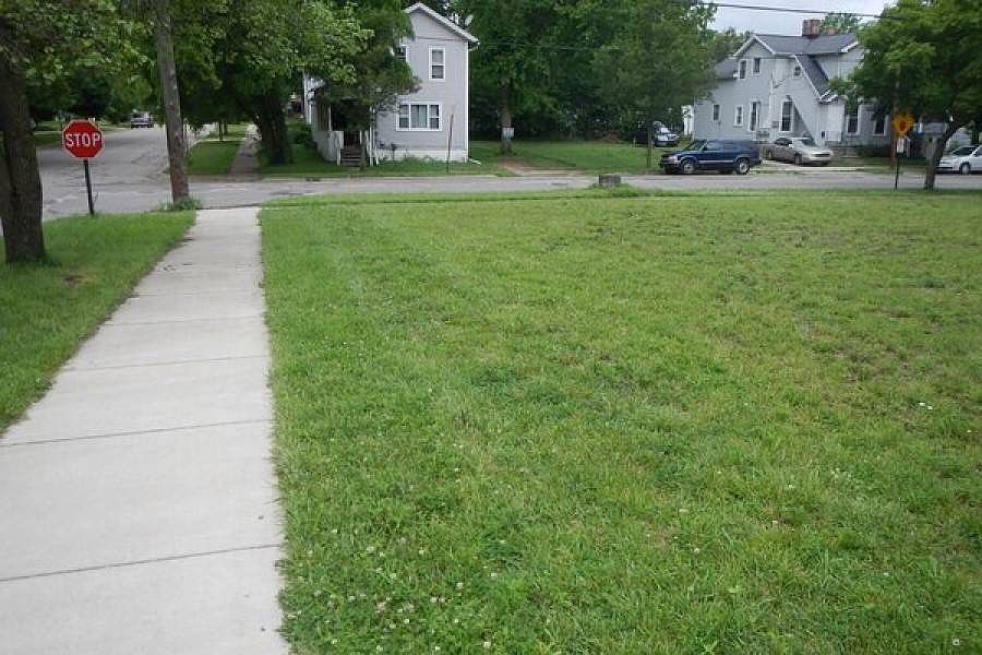 1st image of 511 S Blackstone St