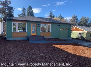 151 SW Roosevelt Ave #1, Bend, OR 97702