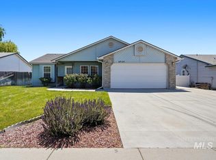 2725 Raccoon Ct, Nampa, ID 83687