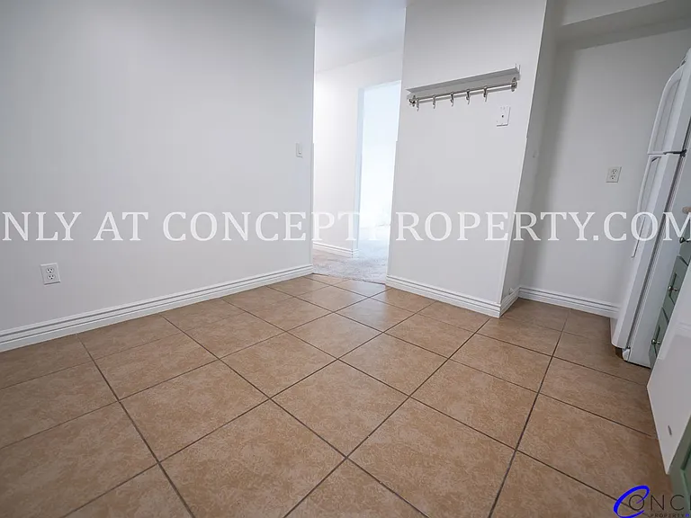 466 E Woodland Ave — Photo 67