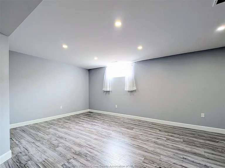 1192 Copeland Ave — Photo 19