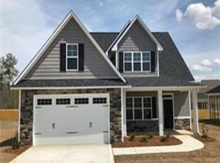 4775 McKinnon Farm Rd, Hope Mills, NC 28304