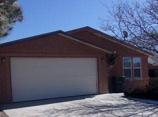 201 Saguaro Dr, Gallup, NM 87301