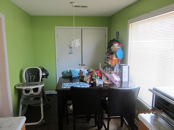 5th image of 5569 Elmhurst Ave