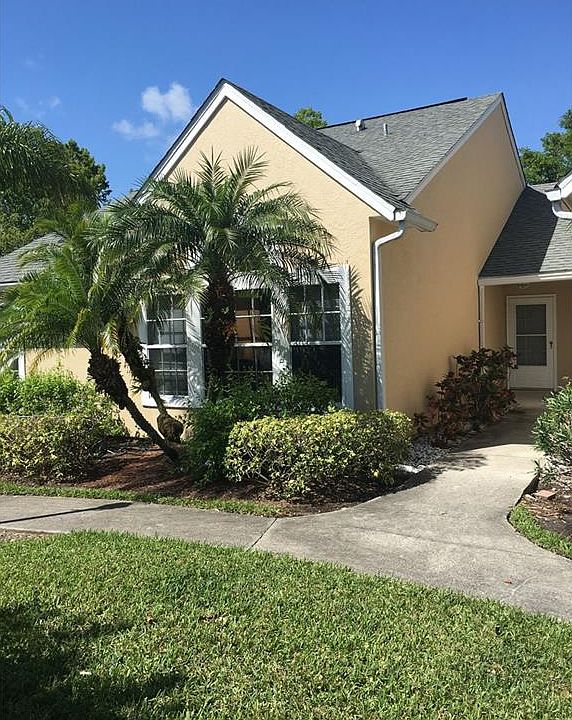 1st image of 1845 Waterford Dr APT 3