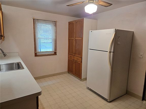4th image of 206 Haddon Rd
