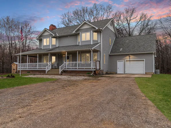 13477 Capernall Rd, Carleton, MI 48117