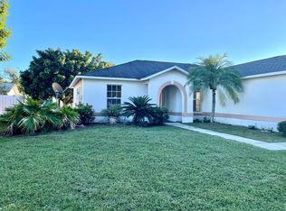 15604 Sunny Crest Ln, Fort Myers, FL 33905