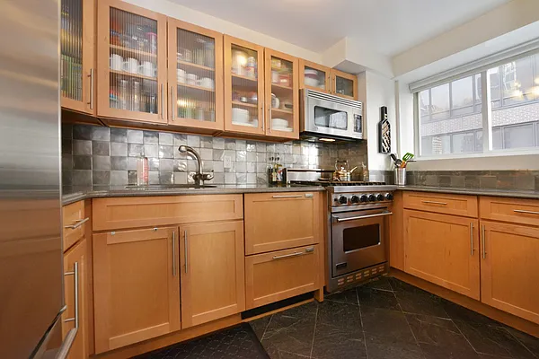 Sold by Noble Realty | media 2