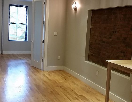 5th image of 322 Bond St APT 3R