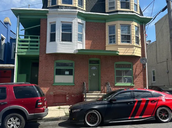 1011 Douglass St, Reading, PA 19604