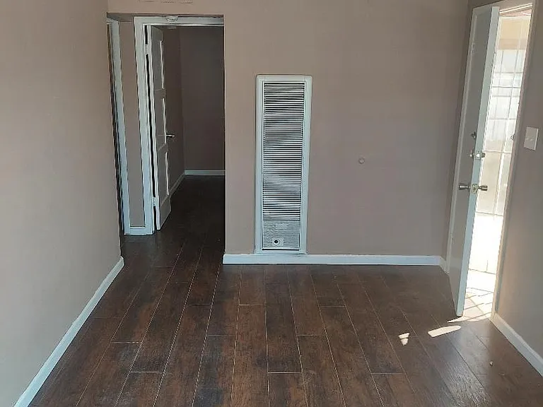 510 E Avenue B #510 — Photo 4