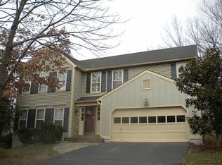 13416 Springhaven Dr, Fairfax, VA 22033