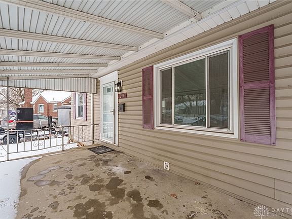 5th image of 213 N Delmar Ave