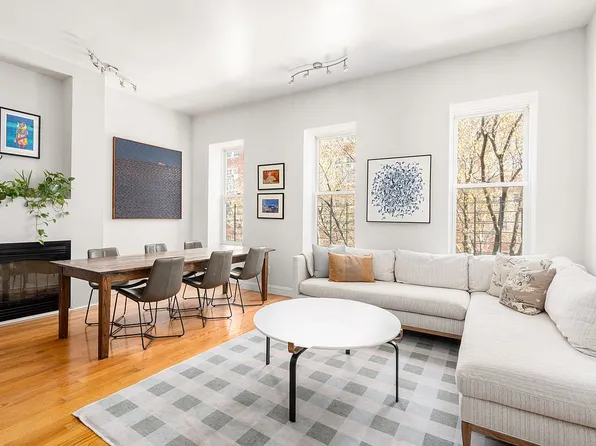 418 Henry St APT 4, Brooklyn, NY 11201