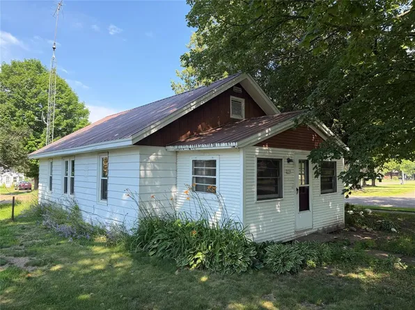 220 5th Street, Cornell, WI 54732