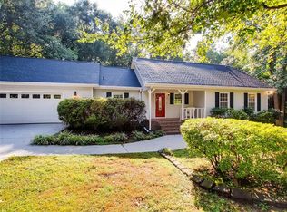 948 Marion Ct, Lithia Springs, GA 30122