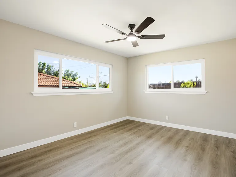 934 S Donna Beth Ave — Photo 17