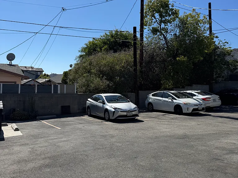 5089 Highland View Ave #10 — Photo 15