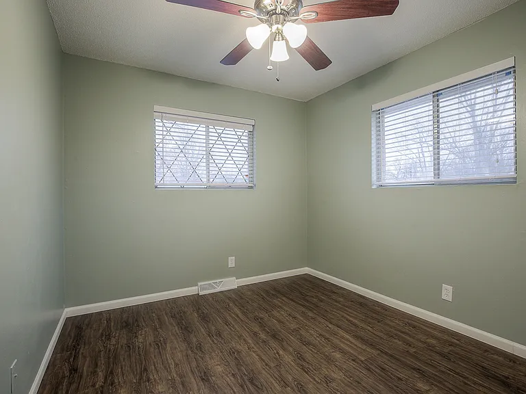514 NE Corder St #A — Photo 20