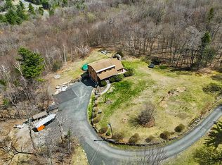 359 Jacobs Ladder Rd, Becket, MA 01223