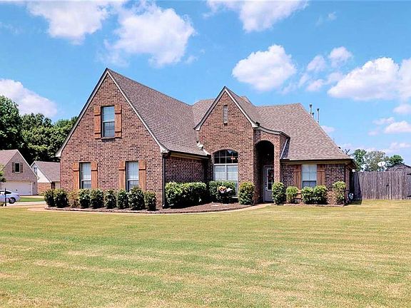 2nd image of 240 Seawood Dr