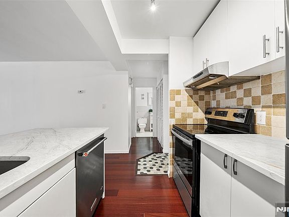 4th image of 333 Grand Avenue #2M