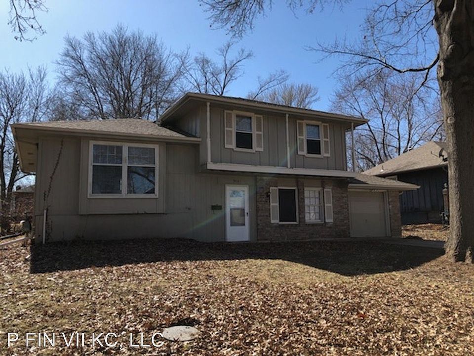 1st image of 8401 E 104th St