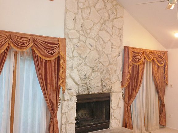 Family Room 1