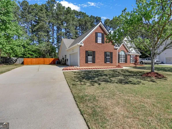 1743 Mission Park Dr, Loganville, GA 30052