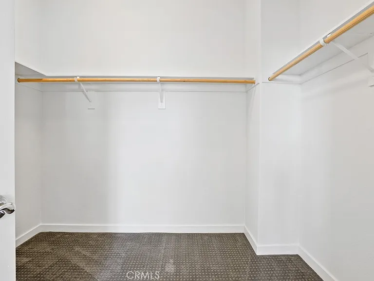 20 Savannah — Photo 24