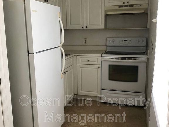 3rd image of 13759 Orange Sunset Dr Unit 102