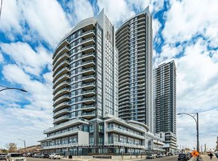 35 Watergarden Dr #717, Mississauga, ON L5R 0G8