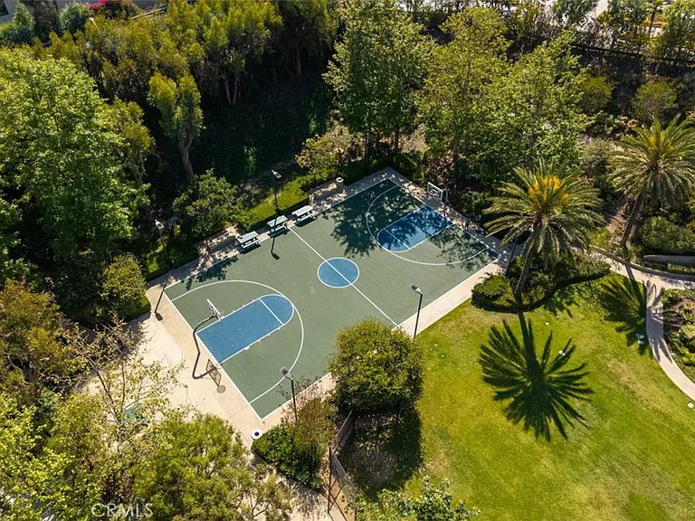 709 Emerald Bay — Photo 29