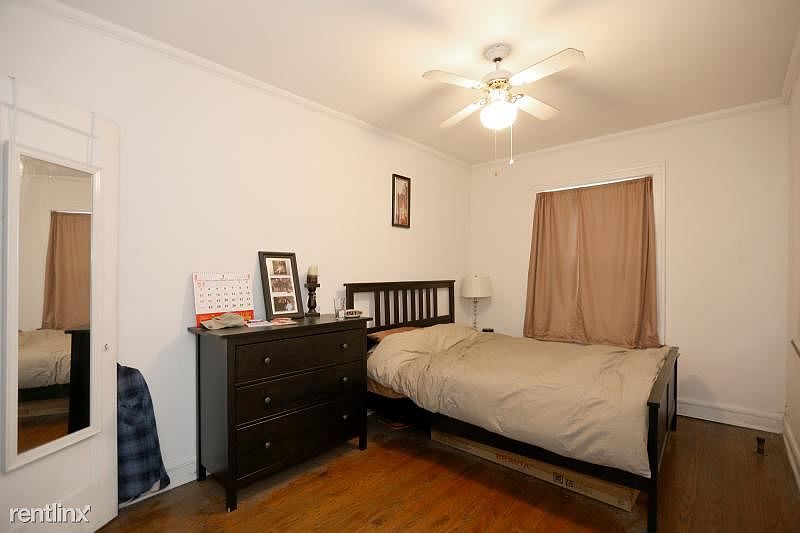 2nd image of 2147 N Fremont St #Unt1s