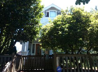 610 33rd Ave, Seattle, WA 98122