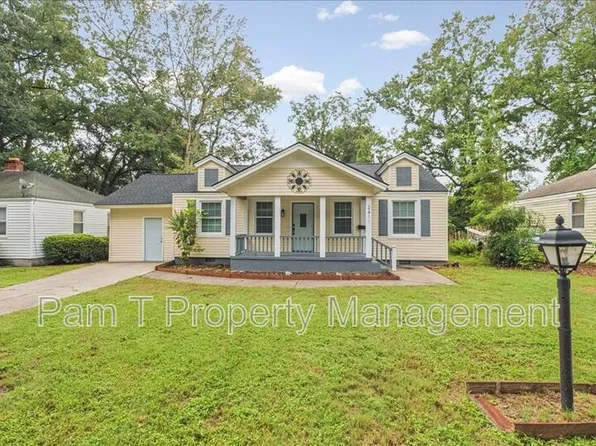2411 E 39th St, Savannah, GA 31404