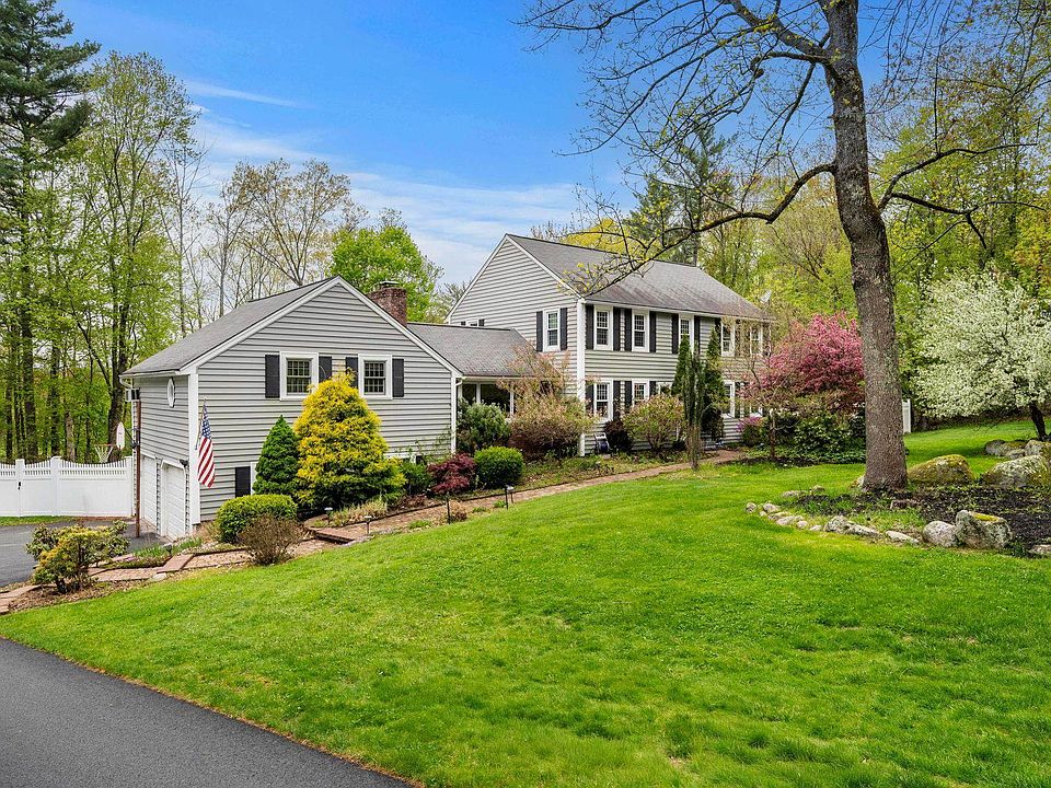 1st image of 13 Birchwood Circle