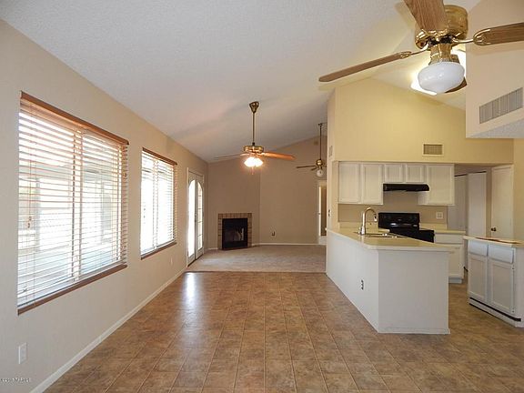 3rd image of 4901 W Waterbuck Dr