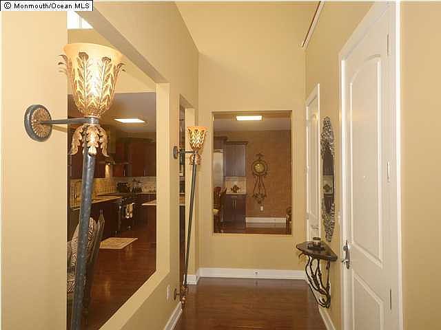 2nd image of 432 Ocean Boulevard #PH606