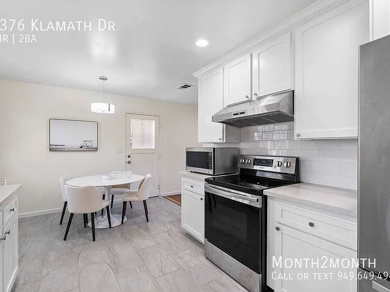 1376 Klamath Dr — Photo 8