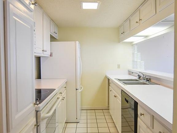5th image of 2100 Santa Fe St APT 508