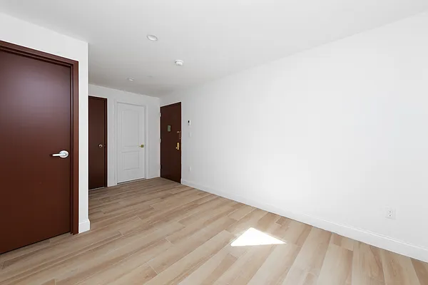 Rented by NY Space Finders Inc. | media 12