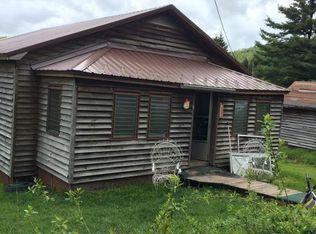 169 Fairview Rd, Quinwood, WV 25981