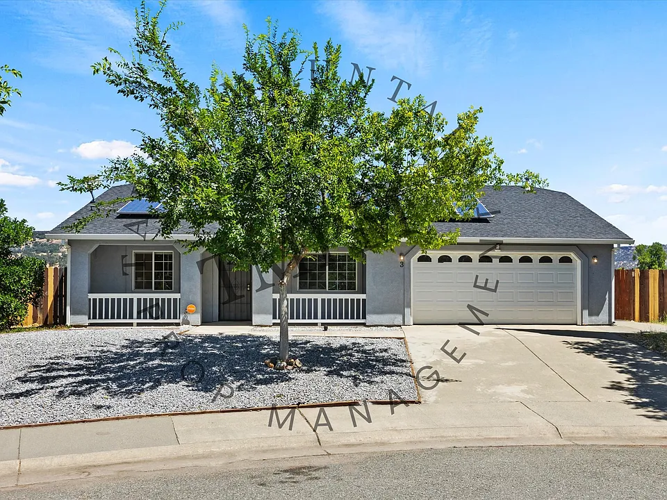 3 Berry Ct