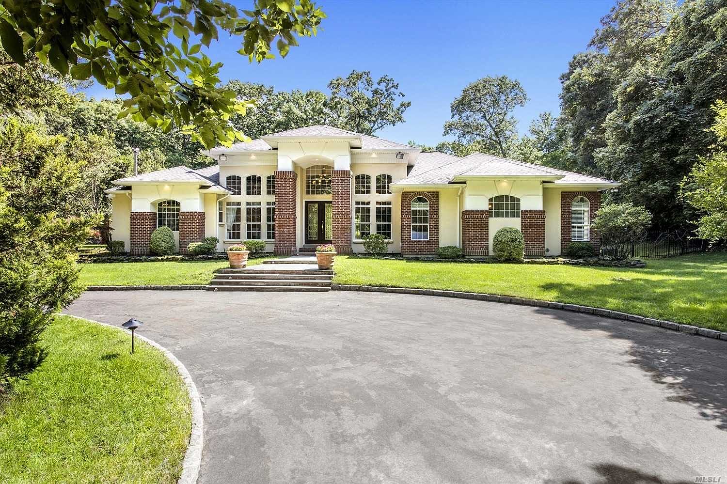 2839 N Wading River Road, Wading River, NY 11792 Zillow