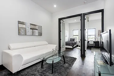 Rented by Rennit Inc.