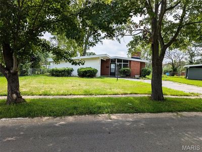 8408 Buckthorn Dr, Saint Louis, MO, 63134