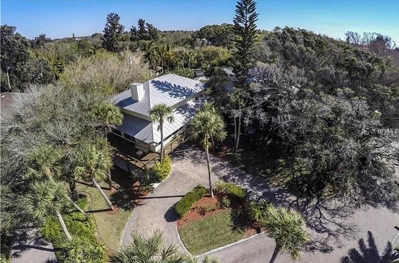 1st image of 139 Sand Dollar Ln
